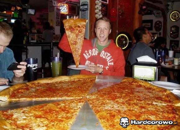 Ogromna pizza - 1