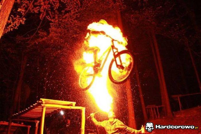 Hell rowerzysta - 1