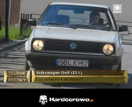 Volkswagen Golf - 1