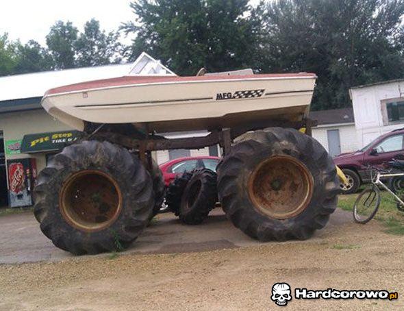 Łódka czy monster truck? - 1