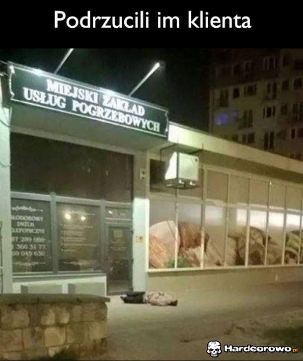 Zakład pogrzebowy - 1