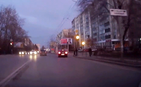 Skrzyżowanie zapobiegło przejechaniu na czerwonym - 1