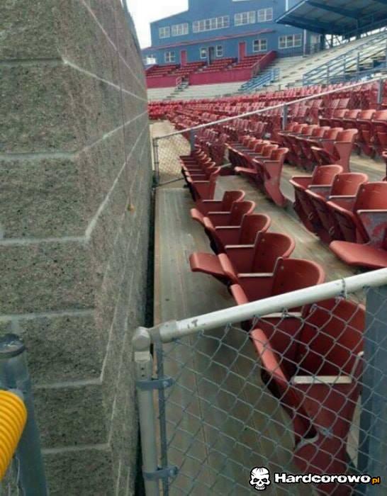 Te tańsze miejscówki - 1