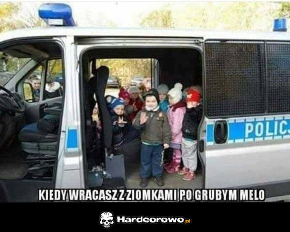 Po ostrym melanżu - 1