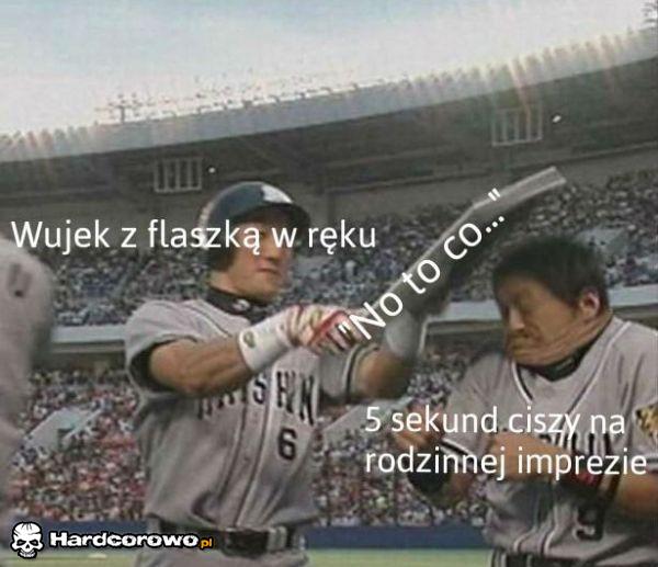 Wujek z flaszką w ręku - 1