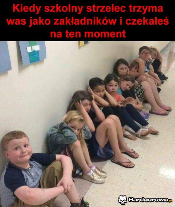 Szkolni zakładnicy - 1