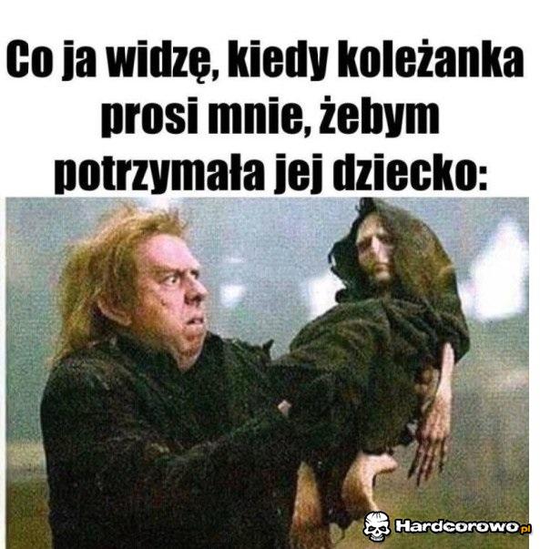 Trzymanie cudzego dziecka - 1