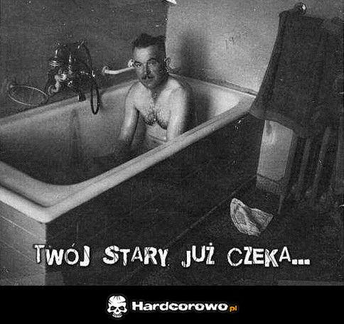 Stary w łazience - 1