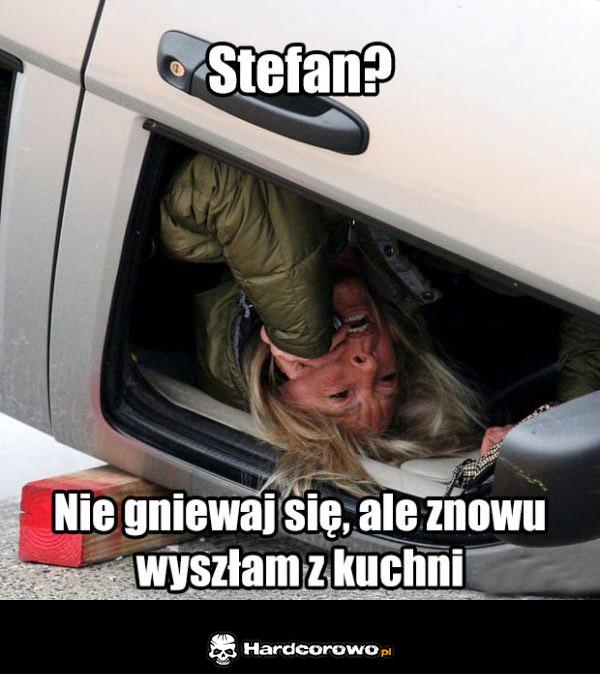 Opuściła miejscówke - 1
