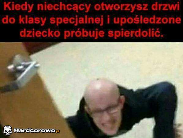 Ucieczka upośledzonego  - 1