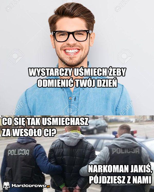 Uśmiechnięty - 1