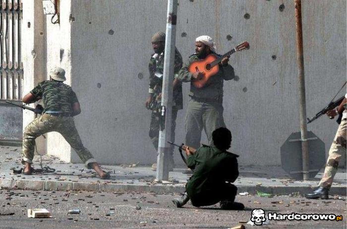 ElMariachi - 1