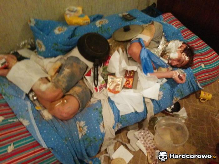 Oprawiony przez kolegów - 1