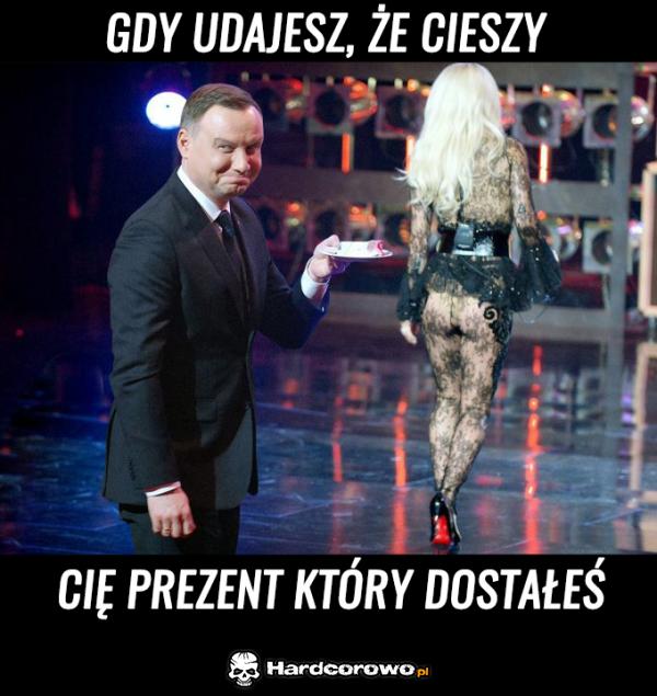 Cudowny prezent  - 1