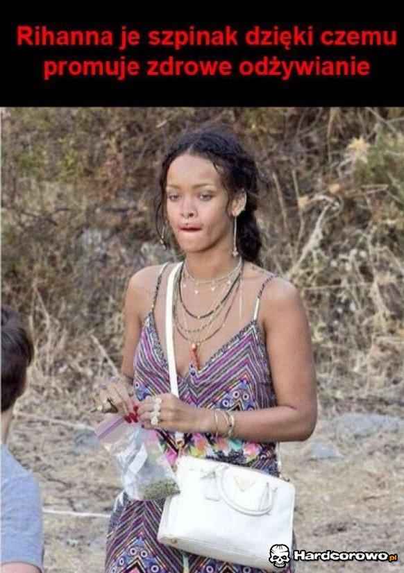 Brawo Rihanna - 1
