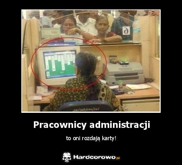 Pracownicy administracji - 1