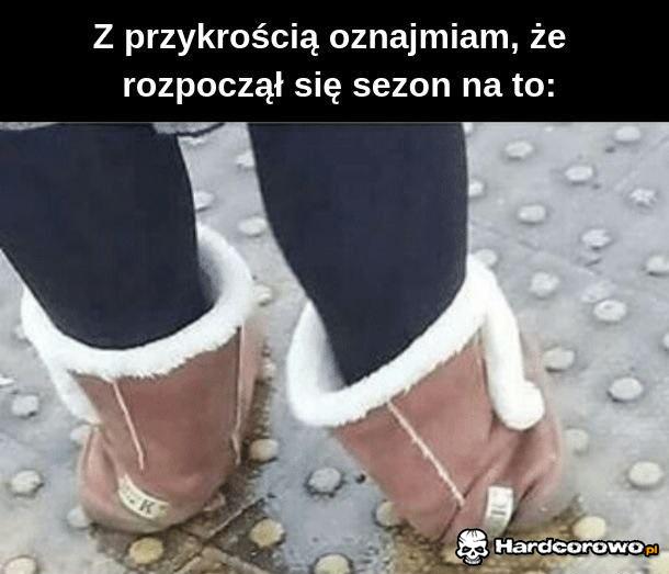 Sandały ze skarpetami jesieni - 1