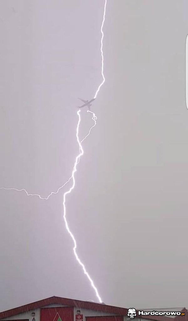 Jebać ten samolot - 1