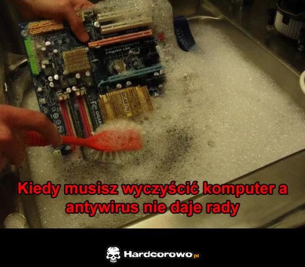 Zhakowana płyta główna - 1