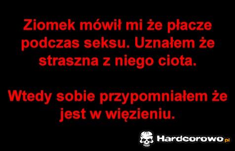 Płacze - 1