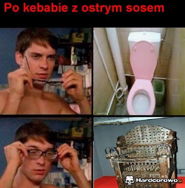 Po kebabie z ostrym sosem  - 1