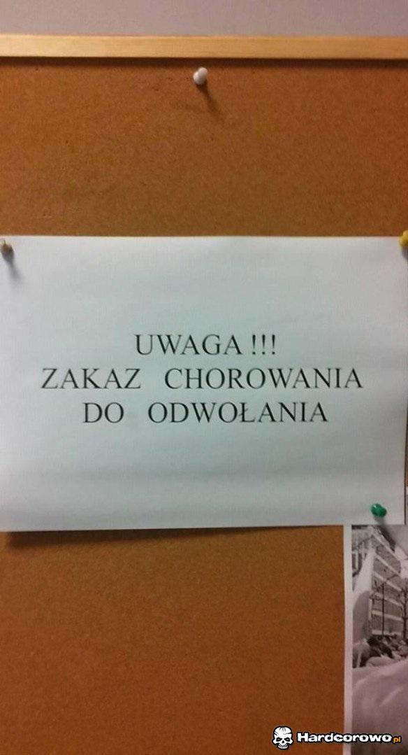 Tablica ogłoszeń w pracy - 1