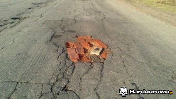W Rosji tak się łata dziury! - 1