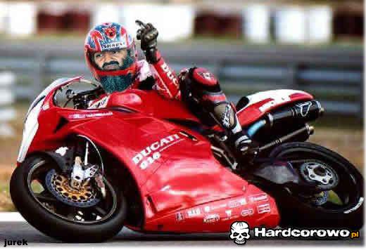 Bin Laden na motorze - 1