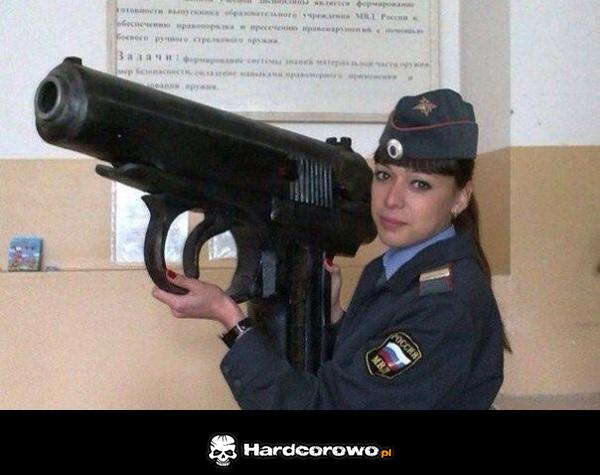Ruski pistolet - 1