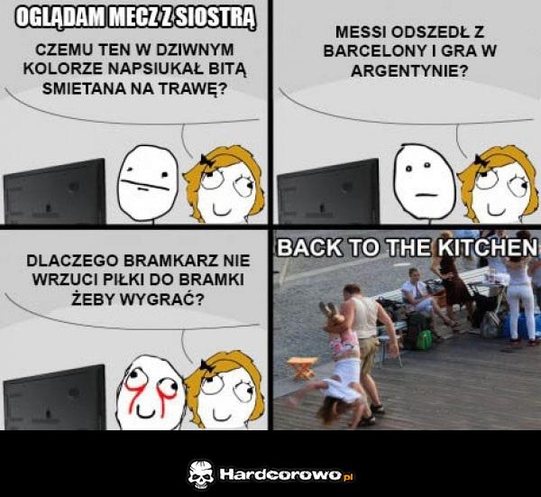 Oglądanie meczu z siostrą - 1