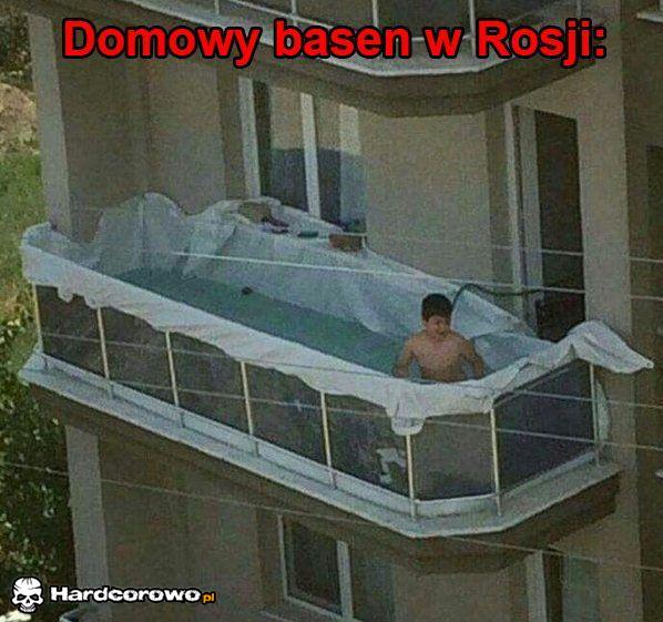 Domowy basen w Rosji  - 1