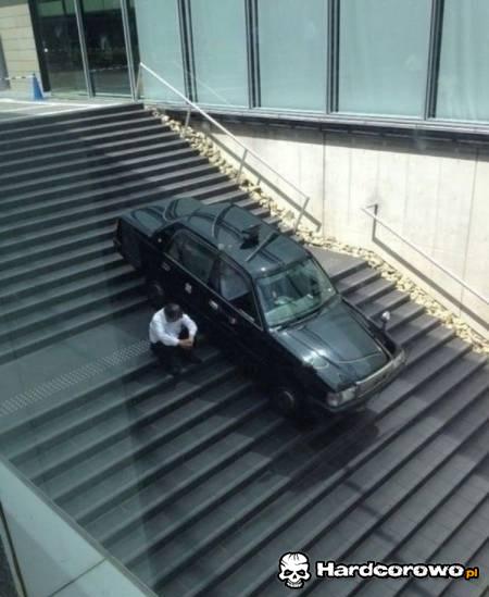 Autem po schodach - 1