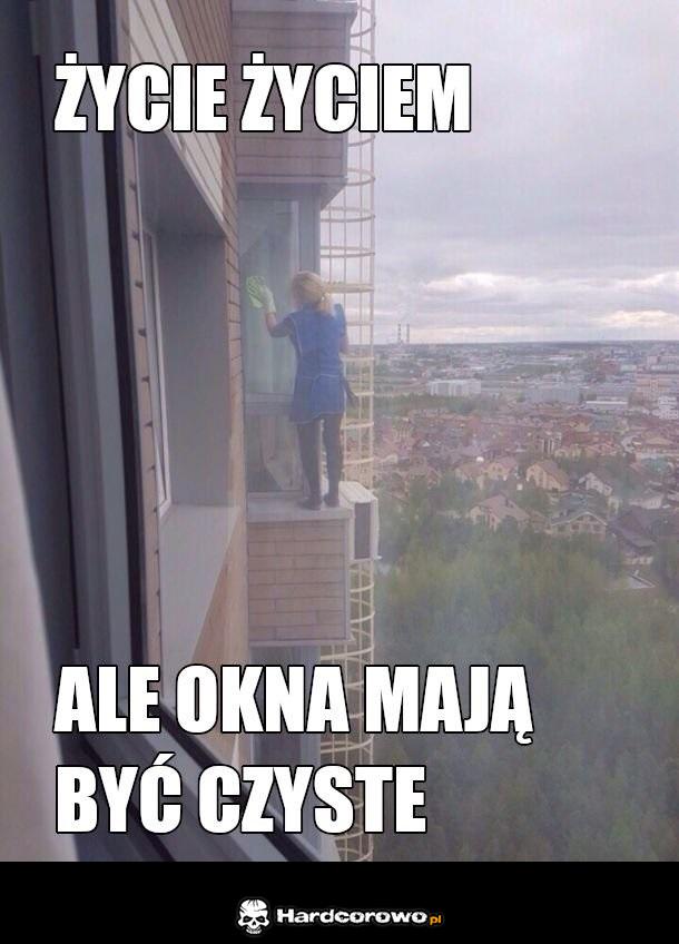 Praca - 1