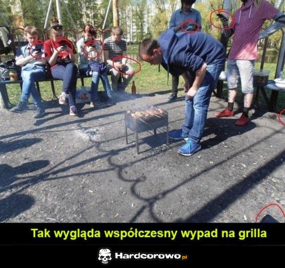 Współczesny grill - 1