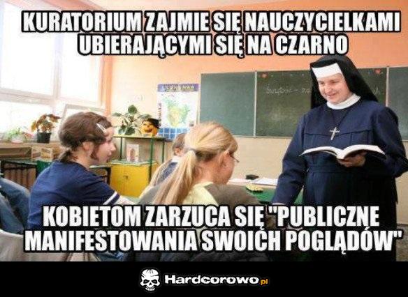Dobra zmiana - 1