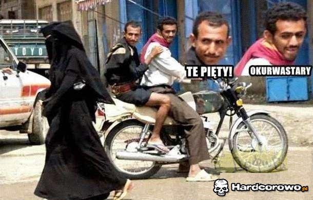 Te pięty - 1