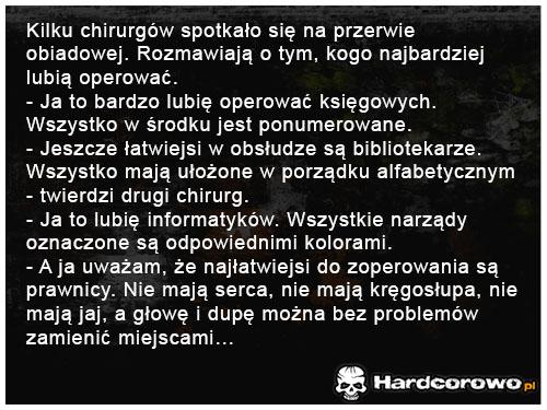 Kilku chirurgów spotkało się - 1