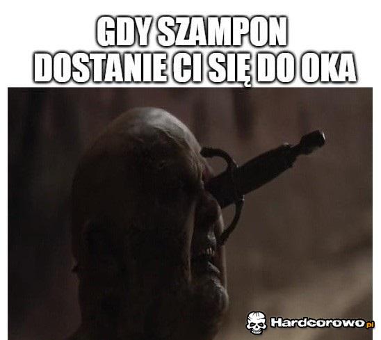 Gdy szampon dostanie ci się do oka - 1