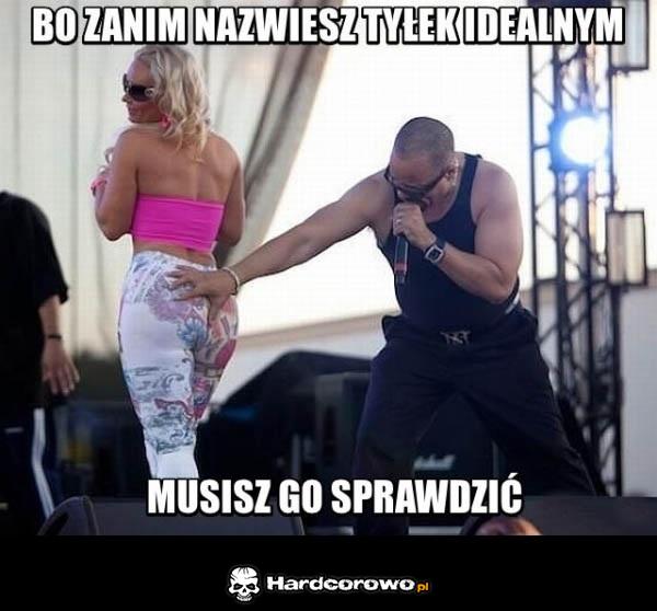 Tyłek idealny - 1