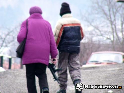 Niebezpieczna babka - 1