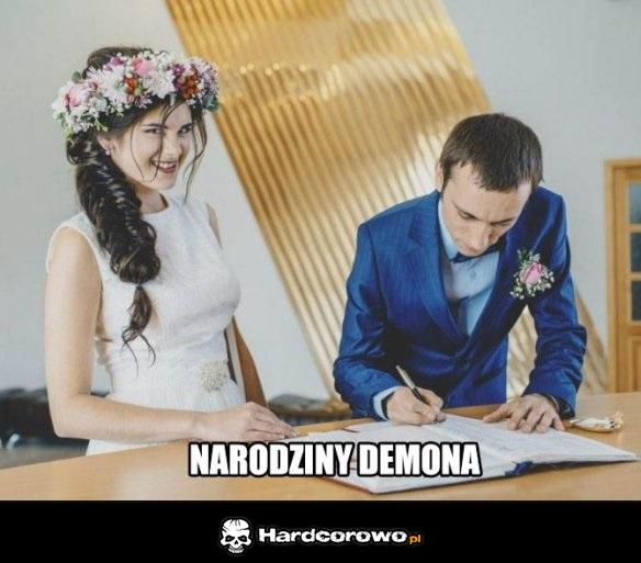 Demon nadchodzi - 1