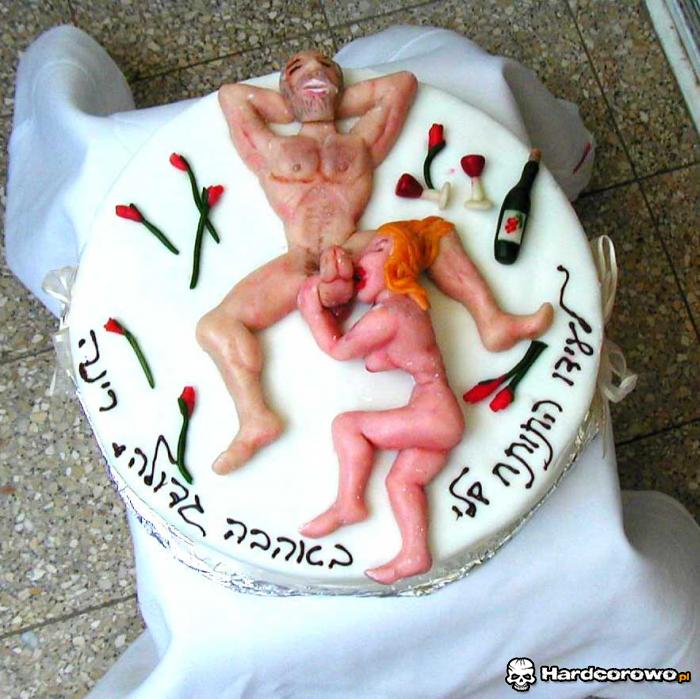 Erotyczny tort  - 1