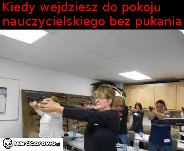 Pokój nauczycielski - 1