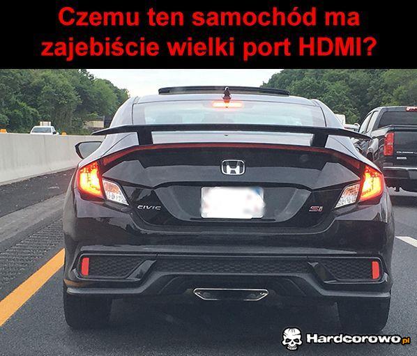 Port HDMI - 1