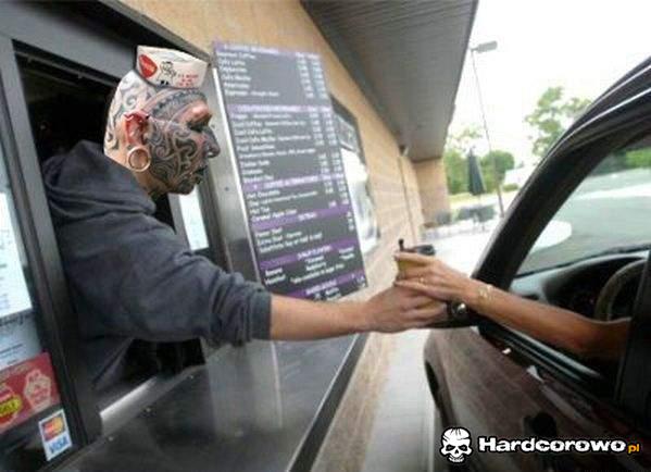Nowi pracownicy w McDonald - 1