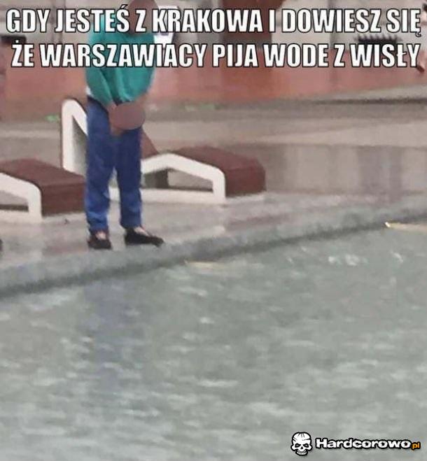 Picie wody z rzeki - 1