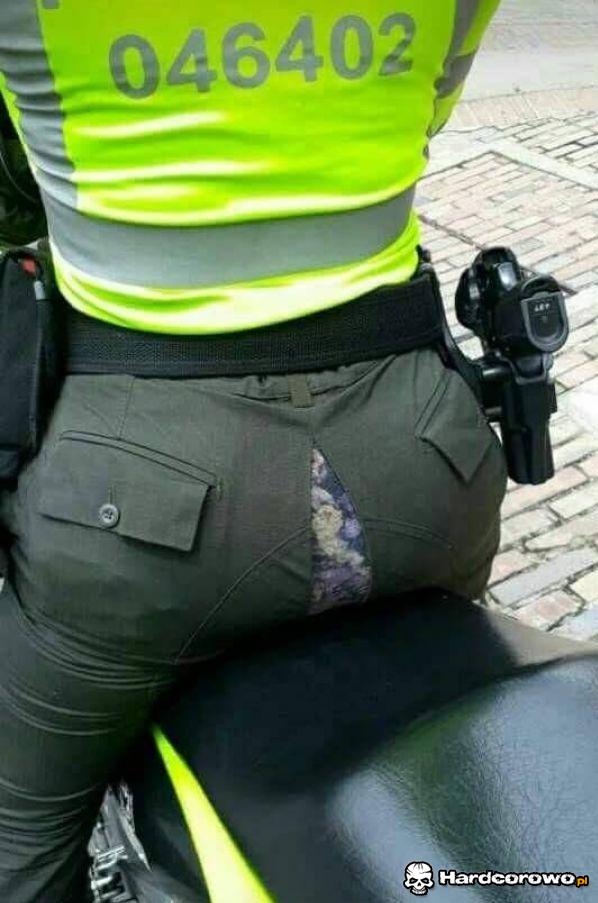 Jest otwarta dla ciebie - 1