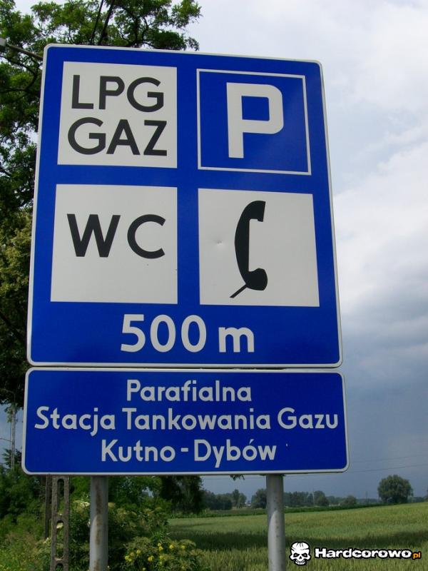 Parafialna stacja tankowania - 1