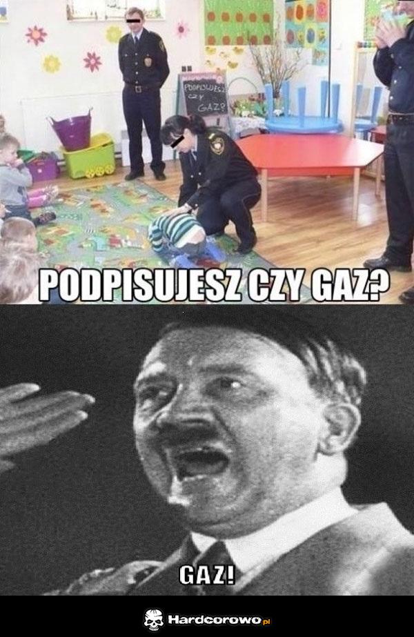 Hitler - 1