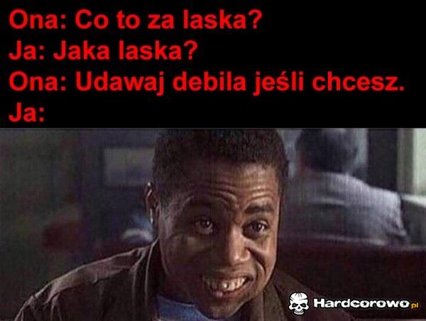 Udaję - 1
